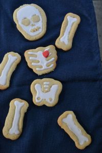 Skeleton Cookie with Heart