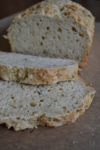 Cheese and Thyme Beer Bread
