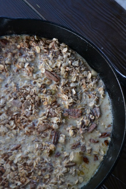 Baked Oatmeal with Apple, Pear and Pecans (www.mincedblog.com)