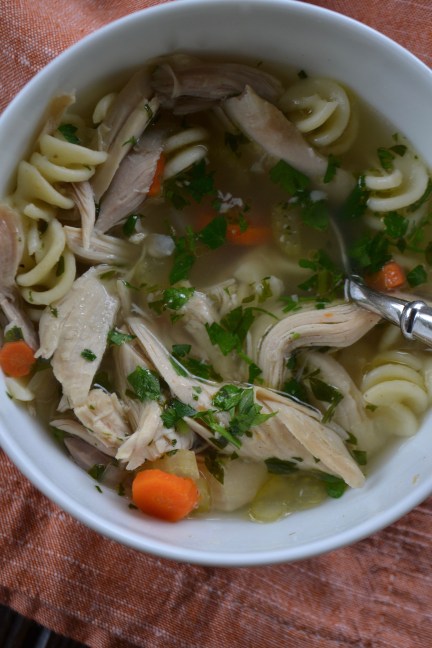 Hearty Chicken Noodle Soup (www.mincedblog.com)